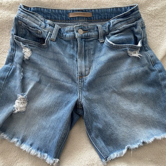 Joe's Jeans Blue Distressed Jean Shorts Light Wash EUC 28 Women’s - Picture 1 of 7